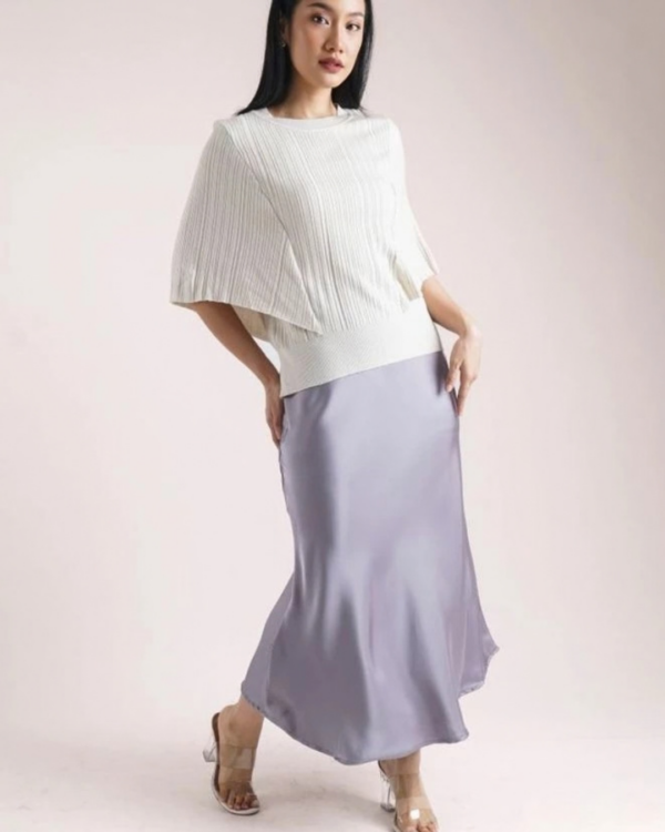 RYLENE RAYNA Short Sleeve Batwing | Atasan Rajut Batwing Lengan Pendek Wanita