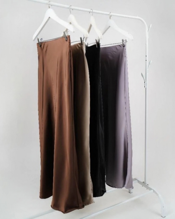 RYLENE RAYE Satin Silk Long Skirt | Rok Panjang Satin Silk Elegan Wanita